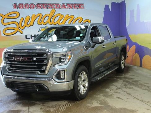 Used 2019 GMC Sierra 1500 SLT w/ SLT Premium Plus Package AWD/4WD image 8