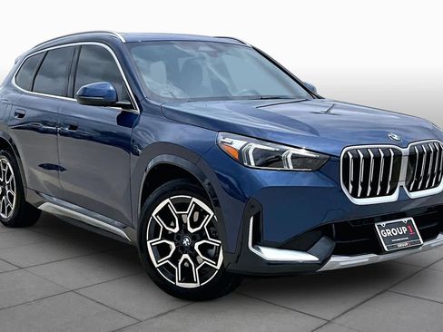 Used 2025 BMW X1 xDrive28i w/ Convenience Package AWD/4WD image 3