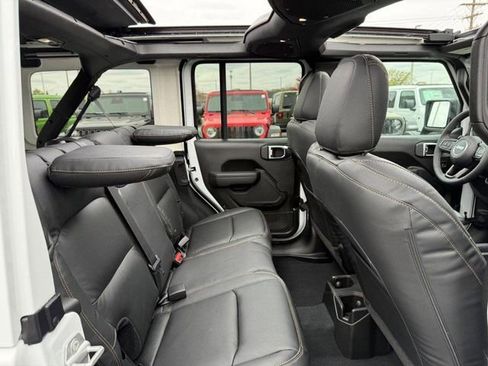 New 2025 Jeep Wrangler Willys image 10