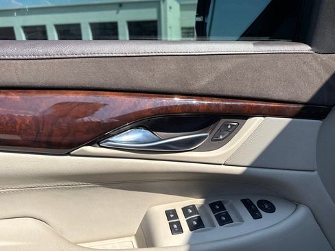 Used 2015 Cadillac Escalade ESV Premium AWD/4WD image 13