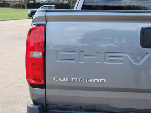 Used 2022 Chevrolet Colorado LT w/ Fleet Safety Package image 15
