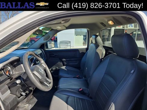Used 2015 RAM 2500 Tradesman RWD image 21