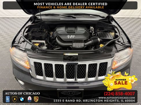 Used 2013 Jeep Grand Cherokee Overland w/ Advance Technology Group AWD/4WD image 25