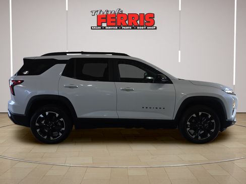 Used 2025 Chevrolet Equinox RS w/ Safety and Technology Package AWD/4WD image 4