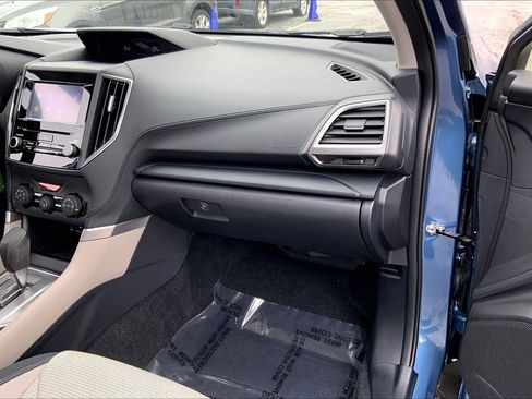 Certified 2022 Subaru Forester image 17