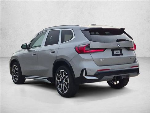 New 2027 BMW X1 xDrive28i AWD/4WD image 9