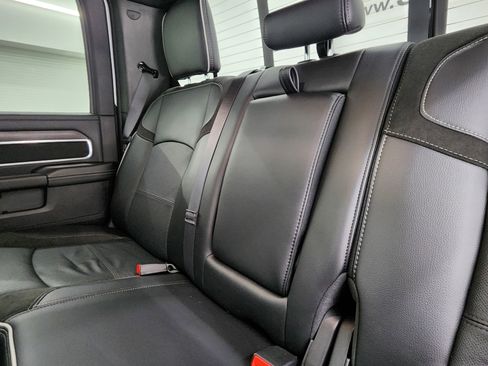 Used 2025 RAM 3500 Laramie image 39