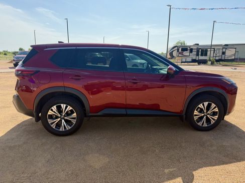 Used 2021 Nissan Rogue SV FWD image 5