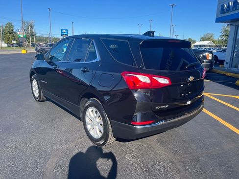 Used 2018 Chevrolet Equinox LT image 3