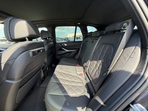 Certified 2024 BMW X5 xDrive40i w/ M Sport Package AWD/4WD image 7