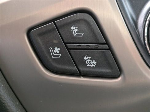 Used 2018 GMC Sierra 1500 Denali image 23