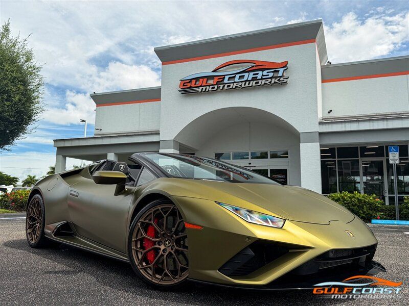 Used 2022 Lamborghini Huracan EVO RWD image 1