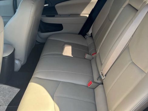 Used 2012 Chrysler 200 Limited FWD image 16