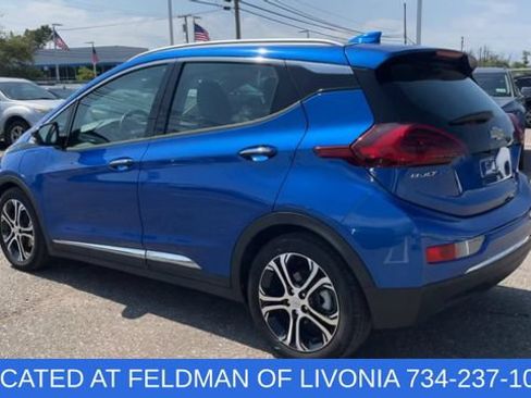 Used 2021 Chevrolet Bolt Premier w/ Infotainment Package FWD image 6