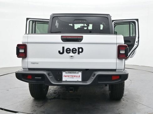 Used 2020 Jeep Gladiator Sport w/ Quick Order Package 24S image 35