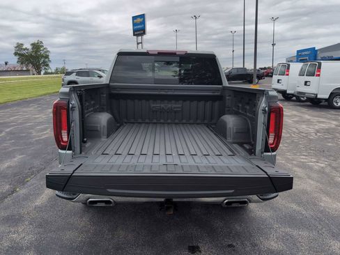 Used 2025 GMC Sierra 1500 SLT w/ SLT Premium Plus Package AWD/4WD image 29