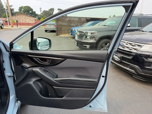 Used 2019 Subaru Crosstrek 2.0i Premium AWD/4WD image 15