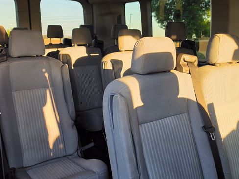 Used 2019 Ford Transit 350 XLT RWD image 10