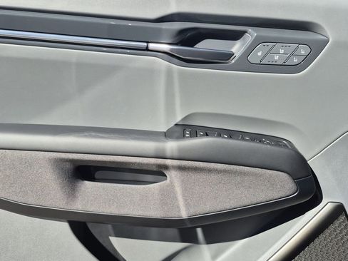 New 2026 Kia EV9 Land image 6