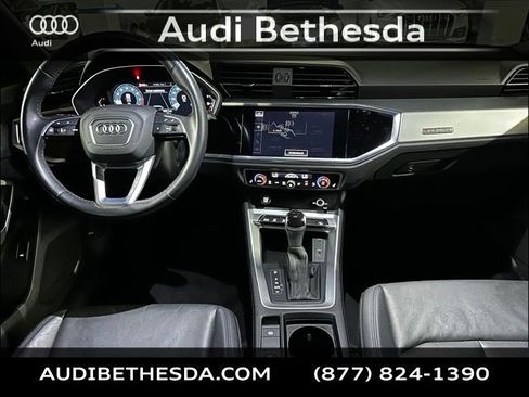 Used 2020 Audi Q3 2.0T Premium w/ Convenience Package AWD/4WD image 12