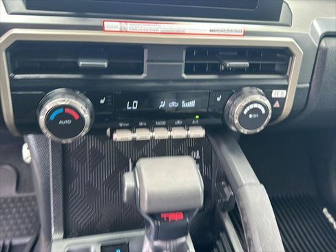 Certified 2026 Toyota Tacoma TRD Sport AWD/4WD image 31