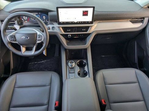 New 2026 Ford Explorer Active image 15