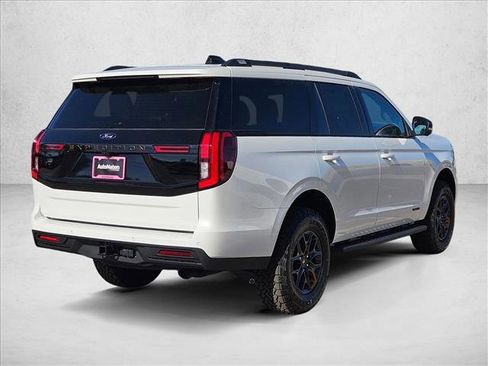 New 2026 Ford Expedition Tremor image 2