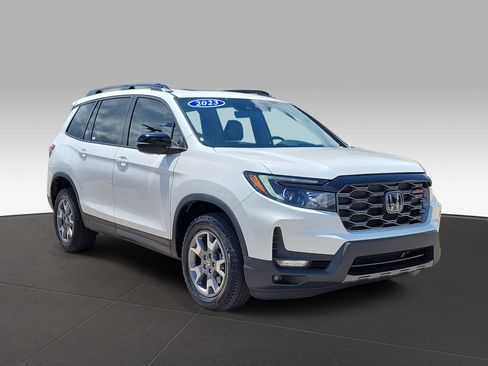 Used 2023 Honda Passport TrailSport image 35