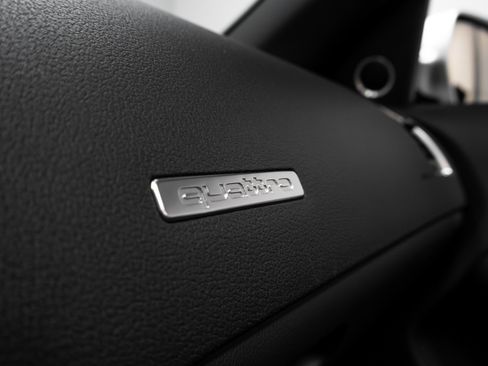 Used 2013 Audi RS 5 Cabriolet image 33