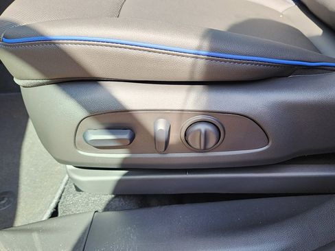 New 2026 Buick Encore GX Sport Touring w/ Advanced Technology Package image 17