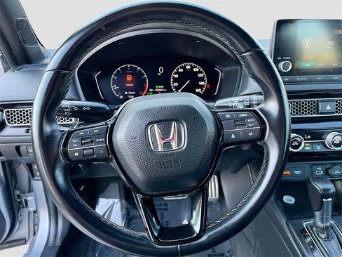 Used 2023 Honda Civic Sport image 11