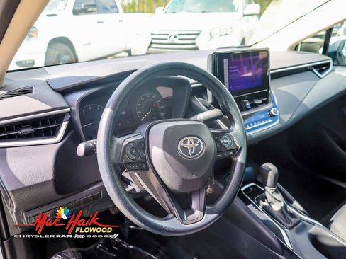 Used 2024 Toyota Corolla LE image 13