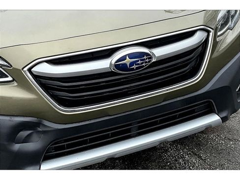 Used 2020 Subaru Outback Limited w/ Popular Package #2 image 32