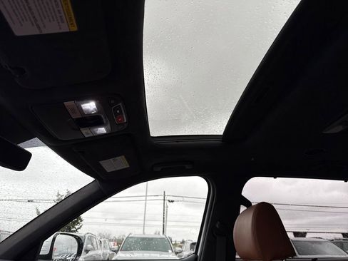 Used 2024 Kia Telluride SX Prestige X-Pro image 30