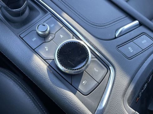 Used 2023 Cadillac XT5 Premium Luxury image 31