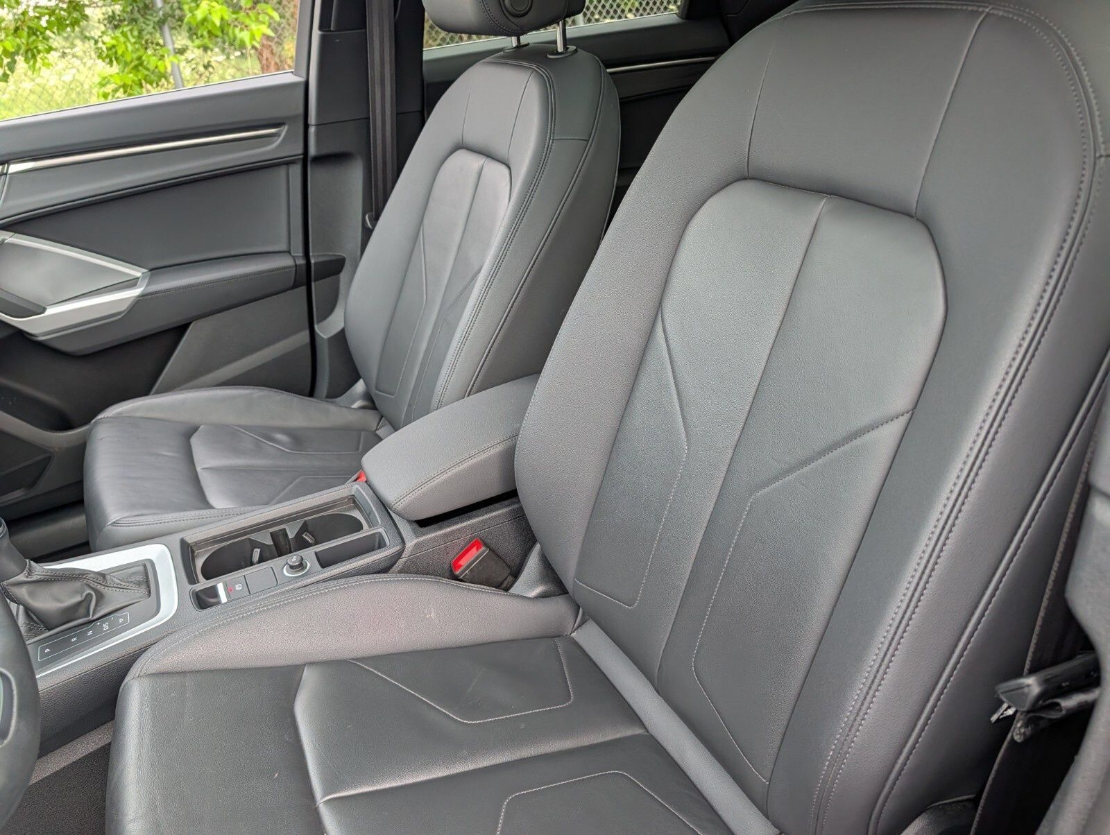 Used 2025 Audi Q3 2.0T Premium AWD/4WD image 15