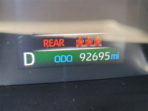 Used 2019 Toyota RAV4 XLE image 27