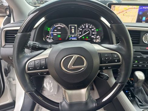 Used 2017 Lexus RX 450h AWD image 18