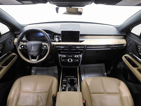 Used 2021 Lincoln Corsair Reserve image 41