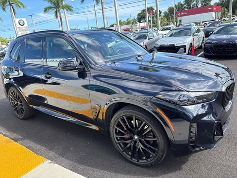 Used 2024 BMW X5 sDrive40i w/ M Sport Package RWD image 10