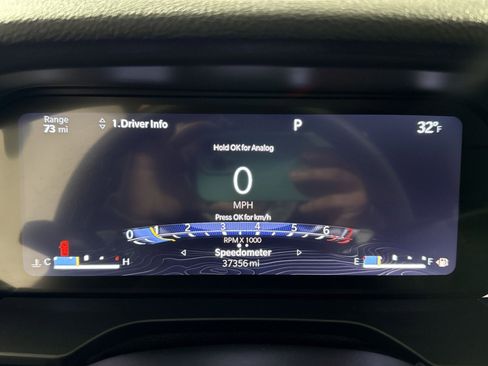 Used 2023 Jeep Grand Cherokee L Laredo image 17