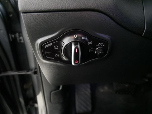 Used 2016 Audi Q5 3.0T Premium Plus w/ Technology Package image 26