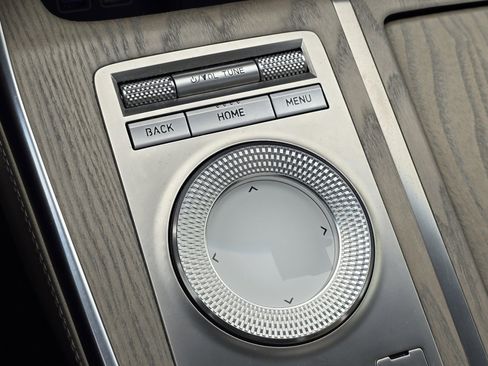 Used 2021 Genesis GV80 2.5T w/ Prestige Package 04 image 10