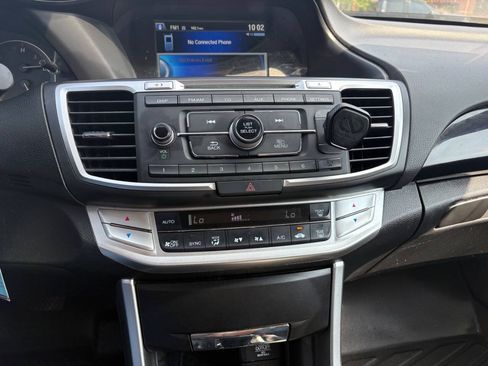 Used 2014 Honda Accord Sport image 23