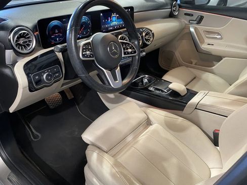 Used 2020 Mercedes-Benz A 220 image 10