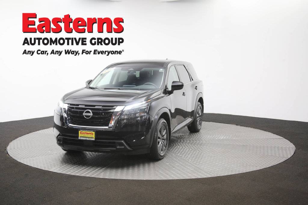 Used 2024 Nissan Pathfinder S AWD/4WD image 52