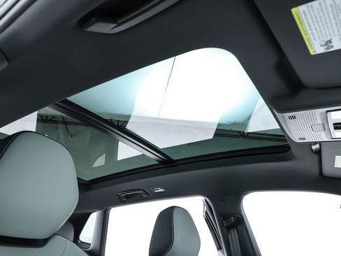 New 2026 Volkswagen Tiguan SE R-Line image 76