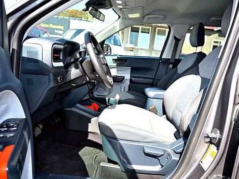 Used 2022 Ford Maverick XLT FWD image 11