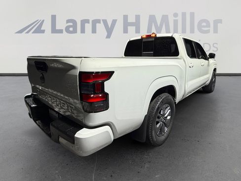 New 2026 Nissan Frontier SV image 5