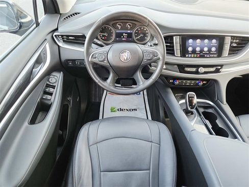 Used 2020 Buick Enclave Essence w/ Sport Touring Edition image 10